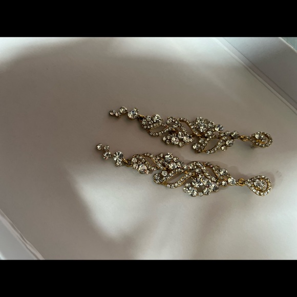 Vintage Long Rhinestone special occasion earrings - Picture 3 of 8
